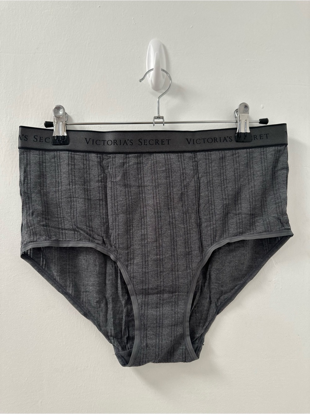 Victoria's Secret Briefs Bundle - Picture 3 of 6